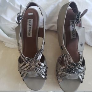 Steve Madden silver wedge